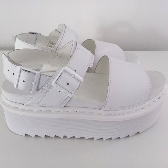 COPY - Dr. Martens Voss Mono Quad Sandals - NWT - US 9 - Picture 1 of 14